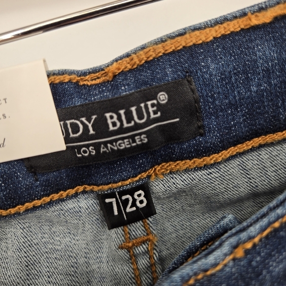 Judy Blue High Waist Skinny Fit Distressed Blue Jeans New Size 28 - Picture 7 of 12